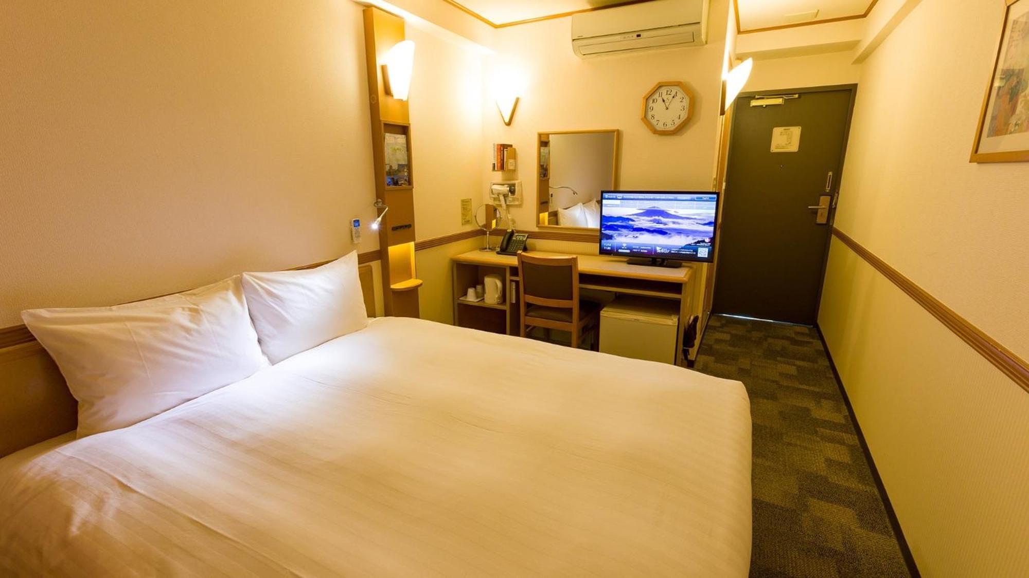 Toyoko Inn Tokyo Akigawa-Eki Kita-Guchi Akiruno Rum bild