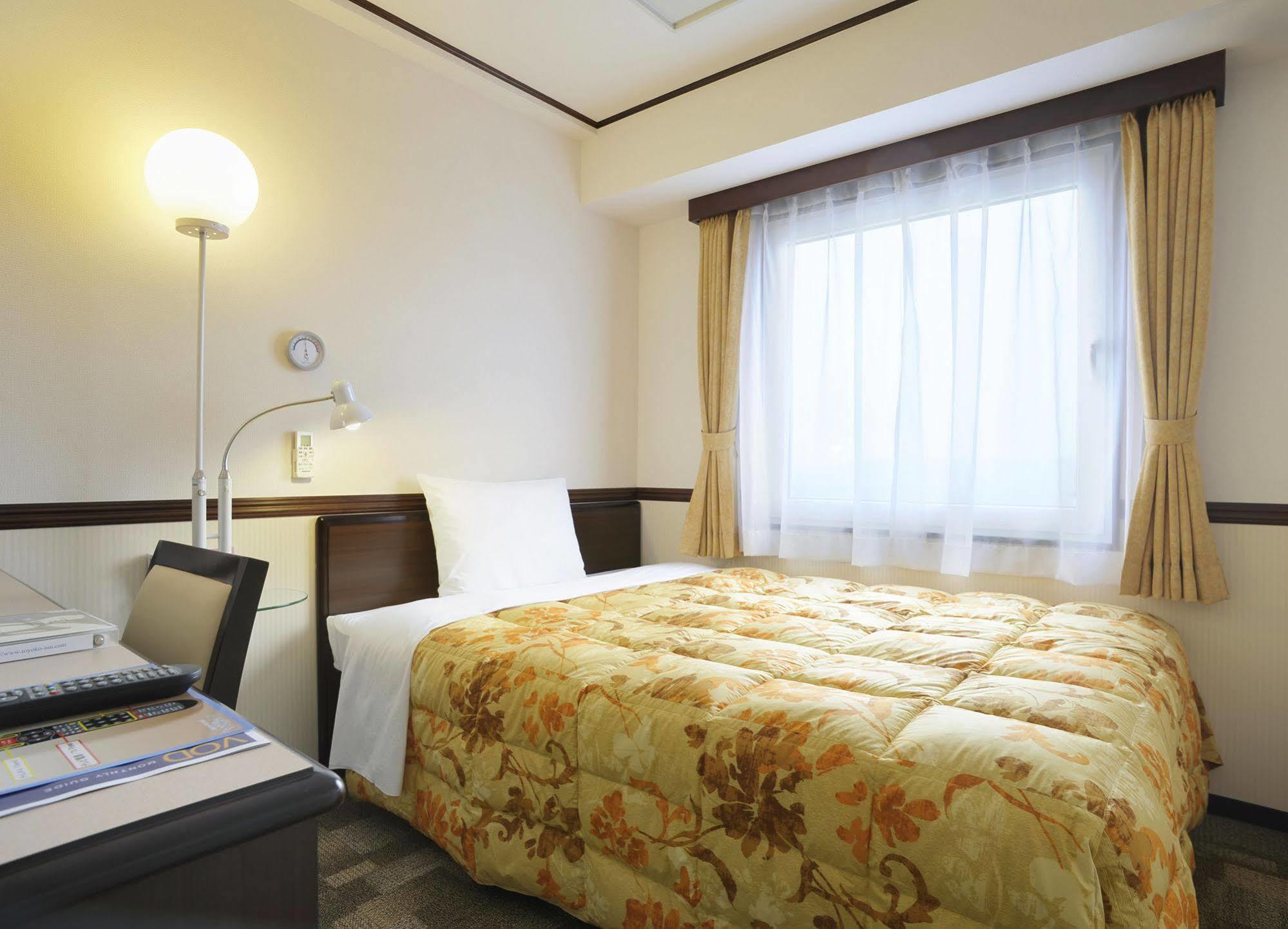 Toyoko Inn Tokyo Akigawa-Eki Kita-Guchi Akiruno Exteriör bild