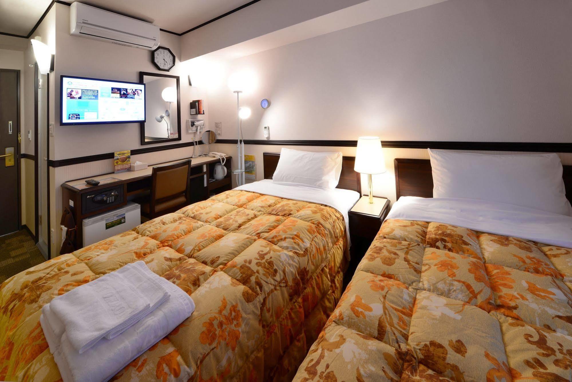 Toyoko Inn Tokyo Akigawa-Eki Kita-Guchi Akiruno Exteriör bild